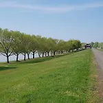 Pensjonat Sarudi Vendeghaz Sarud