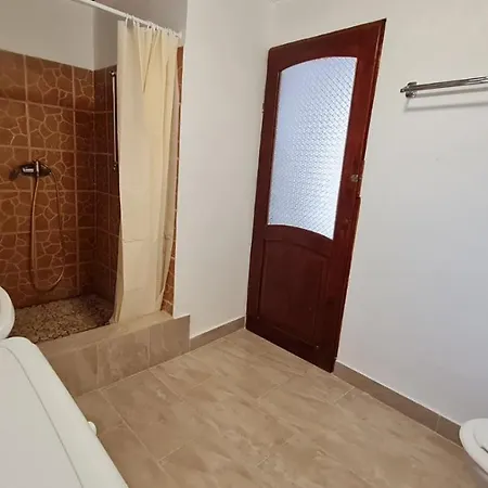 Vendégház Sarudi *