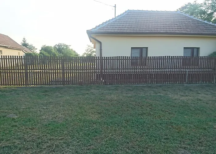 Pensión Sarudi Sarud